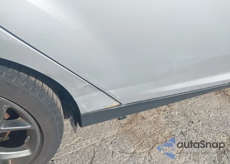 2014 Ford Focus Se z USA, uszkodzony, nr VIN 1FADP3F22EL178883